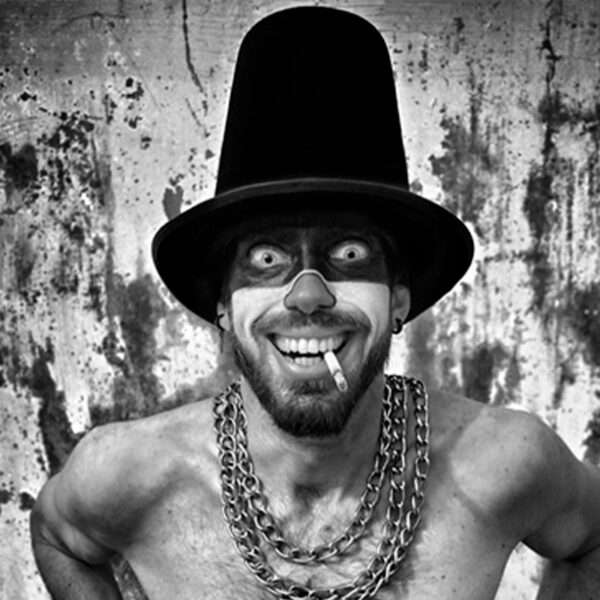 Albatrum - Clown, Fotografía B&W, Ismael DeLarge, WhiteBlanace 2025 | EST_ART Space, Alcobendas, Madrid