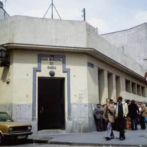 Casa de Baño Alvarado calle Bravo Murillo 1978. Juan Miguel Sánchez Vigil & Manuel Durán Blázquez, Fotografía Analógica, WhiteBlanace 2025 | EST_ART Space, Alcobendas, Madrid
