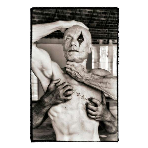 Homofobia, Fotografía B&W, Ismael DeLarge, WhiteBlanace 2025 | EST_ART Space, Alcobendas, Madrid