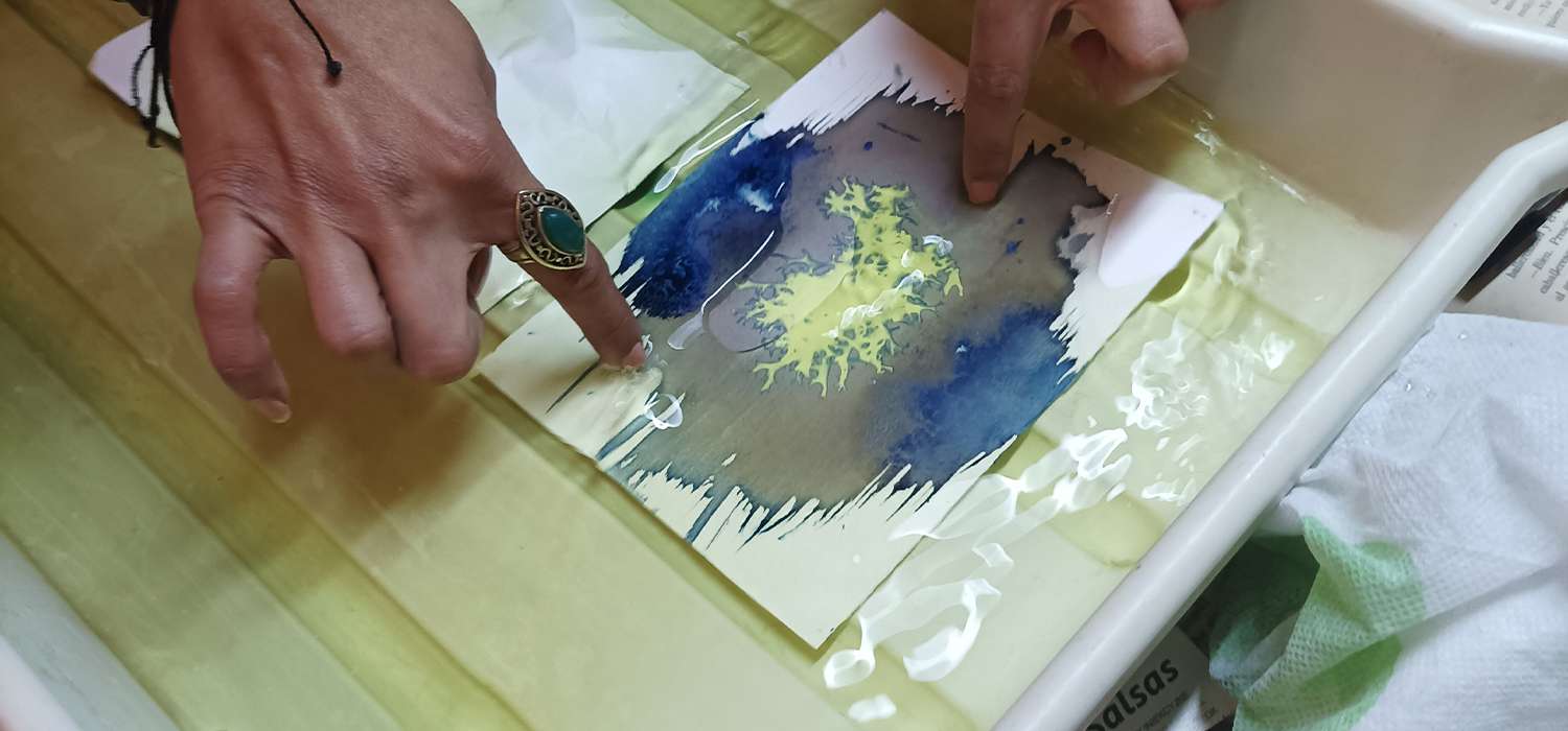 Taller de Fotografía Experimental / foto libro / fanzine en Cianotipia Sábado 17 de mayo de 11.30h a 13.30h EST_ART Space, Alcobendas, Madrid